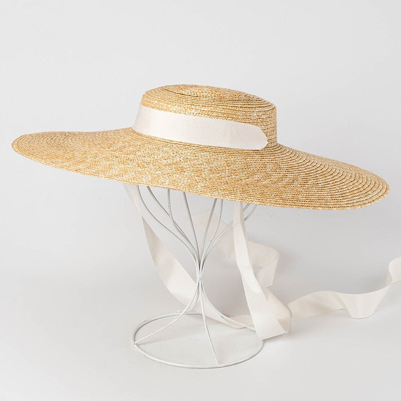 Chapeau paille plat ruban soie — édition Minimal Wavly