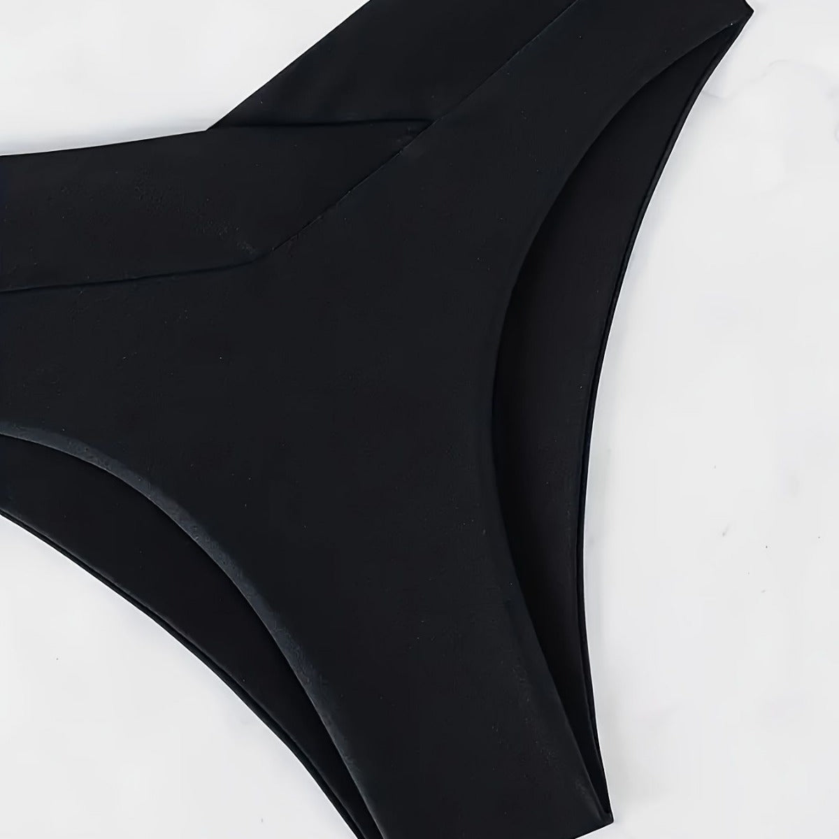 Bikini lacets dos nu deep V push-up — collection Wavly