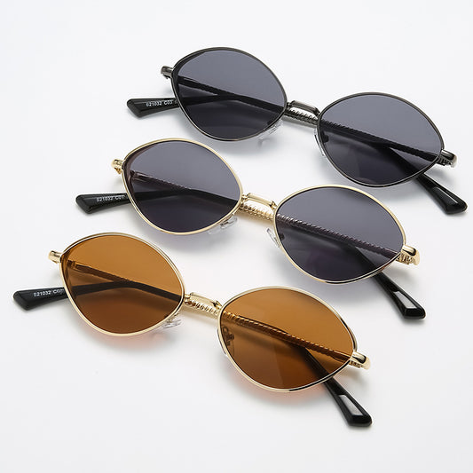 Lunettes de soleil ovales monture dorée — édition Resort Wavly
